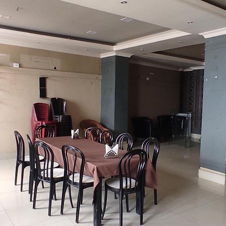 Hotel Lushaihills Residency Āīzawl Esterno foto