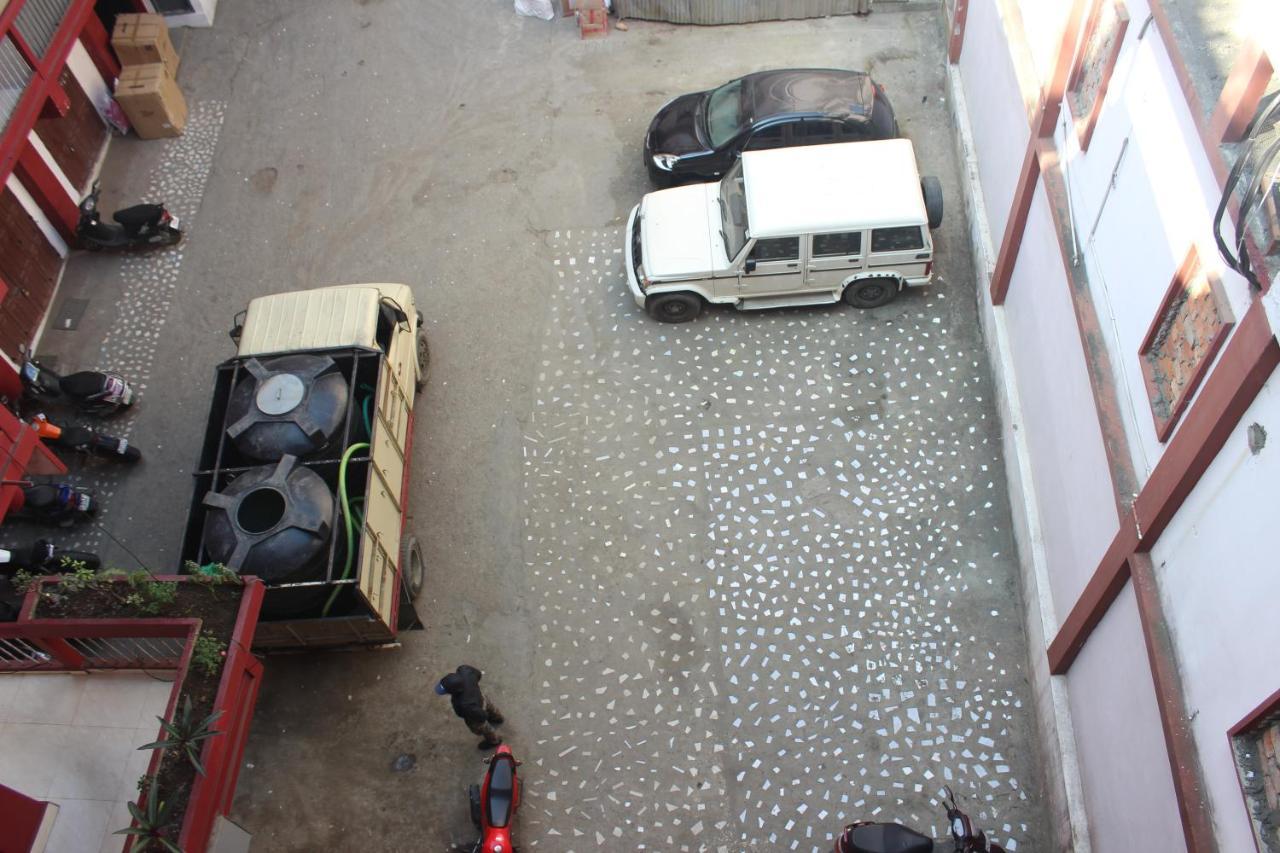 Hotel Lushaihills Residency Āīzawl Esterno foto